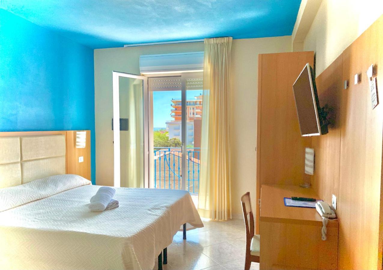 Ambassador Hotel Grottammare